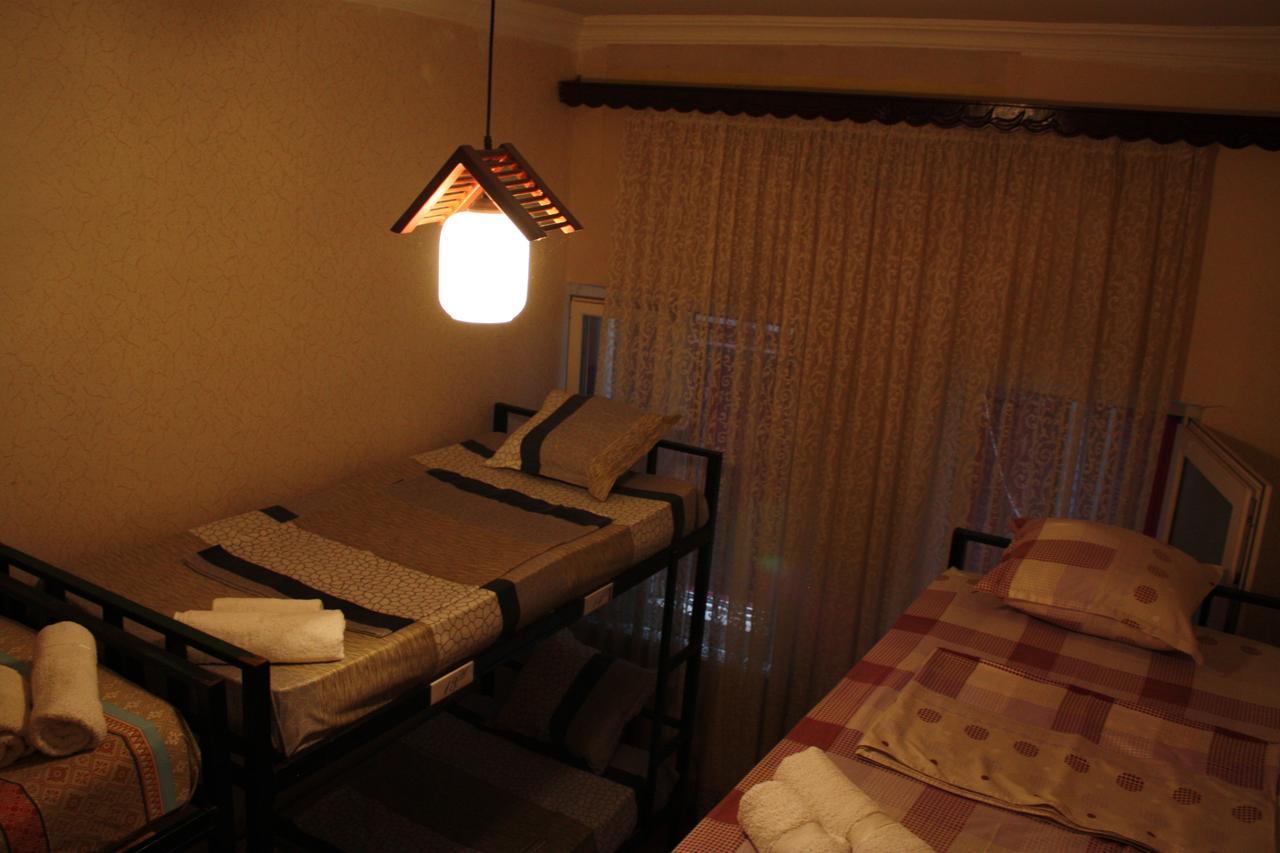 Holiday House Batumi Exterior foto